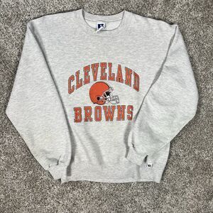 Vintage 90s Russell Cleveland Browns Spellout Graphic Crewneck Size Medium Vtg